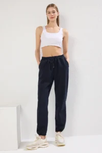 TRENDYOLMİLLA Dark NAVY Thessaloniki Rahat Pattern with pocket Knitting Sports Sweatpants