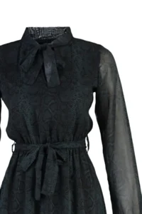 TRENDYOLMİLLA Emerald Green Snake Patterned skater/Waist Flared Midi Weaving Siphon Dress - Image 12