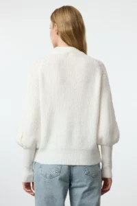 TRENDYOLMİLLA Ecru Soft textured Hair Braided Knitwear Sweater - Image 5