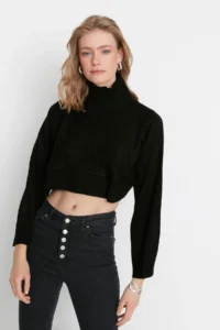TRENDYOLMİLLA Black Super Crop Basic Knitwear Sweater - Image 3