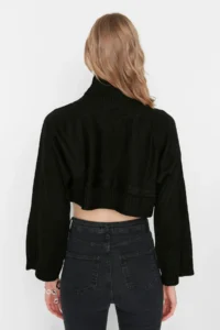 TRENDYOLMİLLA Black Super Crop Basic Knitwear Sweater - Image 5