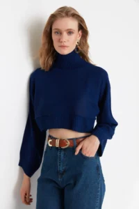 TRENDYOLMİLLA NAVY BLUE Super Crop Basic Knitwear Sweater - Image 2