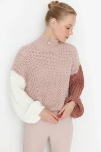 TRENDYOLMİLLA Powder PINK Wide Pattern Soft textured Color Blocked Knitwear Sweater - Image 2