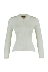 TRENDYOLMİLLA Ecru Mercerized Look Polo Shirt Collar Ribbed Knitwear Sweater - Image 6