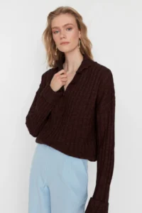TRENDYOLMİLLA Brown Wide Pattern Soft textured High Neck Knitwear Sweater