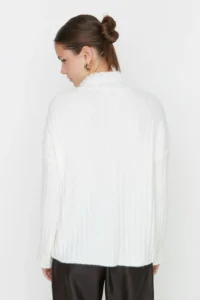 TRENDYOLMİLLA Ecru Wide Pattern Soft textured High Neck Knitwear Sweater - Image 8