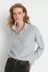 TRENDYOLMİLLA Gray Wide Pattern Soft textured High Neck Knitwear Sweater