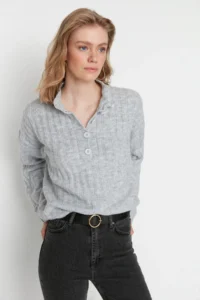 TRENDYOLMİLLA Gray Wide Pattern Soft textured High Neck Knitwear Sweater - Image 2