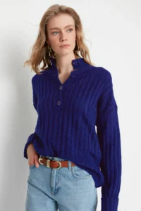 TRENDYOLMİLLA NAVY BLUE Wide Pattern Soft textured High Neck Knitwear Sweater - Image 2