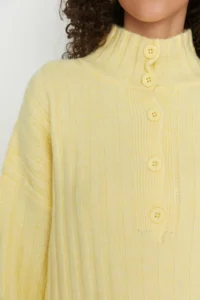 TRENDYOLMİLLA Yellow Wide Pattern Soft textured High Neck Knitwear Sweater - Image 4