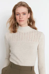 TRENDYOLMİLLA Stone Cellular/Delikli High Neck Fitted/Bodysuit hugging Knitwear Sweater - Image 4