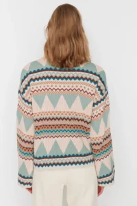 TRENDYOLMİLLA MINT Wide Pattern Crew Neck Knitwear Sweater - Image 5