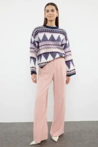 TRENDYOLMİLLA NAVY BLUE Wide Pattern Crew Neck Knitwear Sweater - Image 2