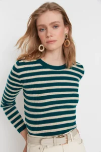 TRENDYOLMİLLA Green Basic Striped Knitwear Sweater - Image 2