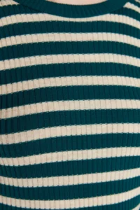 TRENDYOLMİLLA Green Basic Striped Knitwear Sweater - Image 4