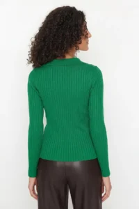 TRENDYOLMİLLA Emerald Green Striped Sleeve Ucu Detailed Polo Shirt Collar Knitwear Sweater - Image 5