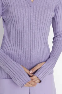 TRENDYOLMİLLA Lilac Sleeve Ucu Detailed Polo Shirt Collar Knitwear Sweater - Image 4