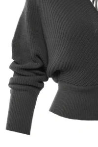 TRENDYOLMİLLA Anthracite Double breasted Balloon Sleeve Crop Knitwear Sweater - Image 11