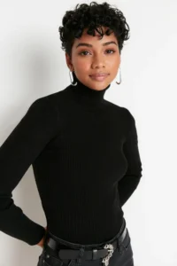 TRENDYOLMİLLA Black Couple Basic Turtleneck Knitwear Sweater - Image 7