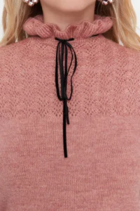 TRENDYOLMİLLA Dusty ROSE Soft textured Cellular/Perforated Ribbon/Bow Detailed Knitwear Sweater - Image 4