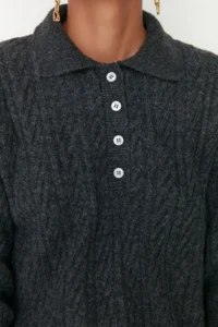 TRENDYOLMİLLA Anthracite Wide Pattern Soft textured Knitwear Sweater - Image 4
