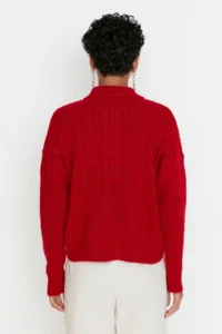 TRENDYOLMİLLA Red Wide Pattern Soft textured Knitwear Sweater - Image 9