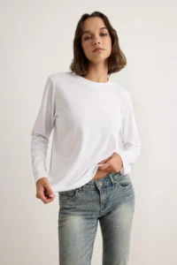 TRENDYOLMİLLA WHITE 100% Cotton Long Sleeve Crew Neck Regular/Normal Pattern Basic Knitting T-Shirt