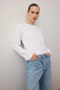 TRENDYOLMİLLA WHITE 100% Cotton Long Sleeve Crew Neck Regular/Normal Pattern Basic Knitting T-Shirt - Image 11