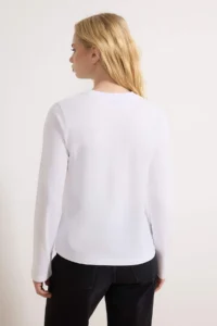 TRENDYOLMİLLA WHITE 100% Cotton Long Sleeve Crew Neck Regular/Normal Pattern Basic Knitting T-Shirt - Image 9