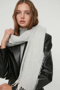 TRENDYOLMİLLA Light Gray Soft textured Women Scarf - Image 3