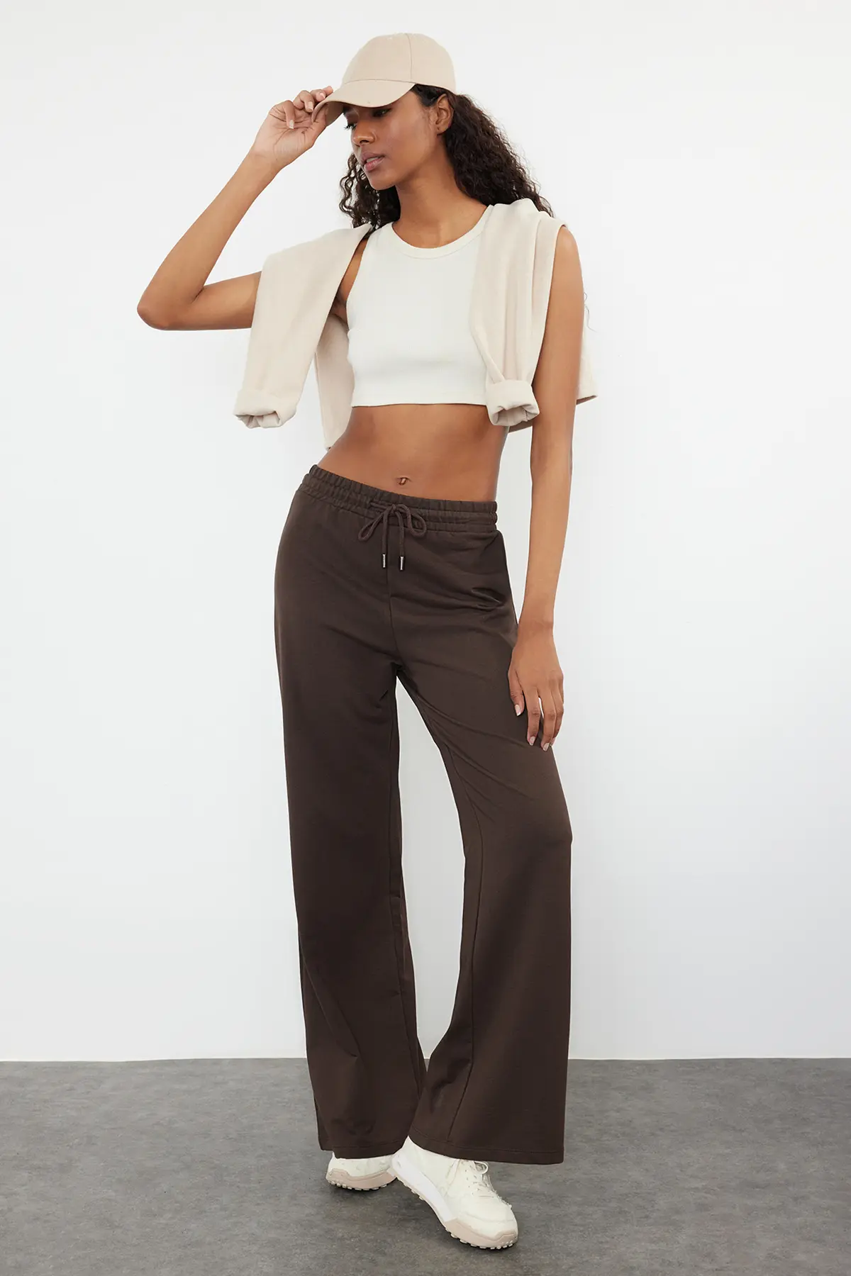 TWOAW22EA0053-DARK-BROWN_1