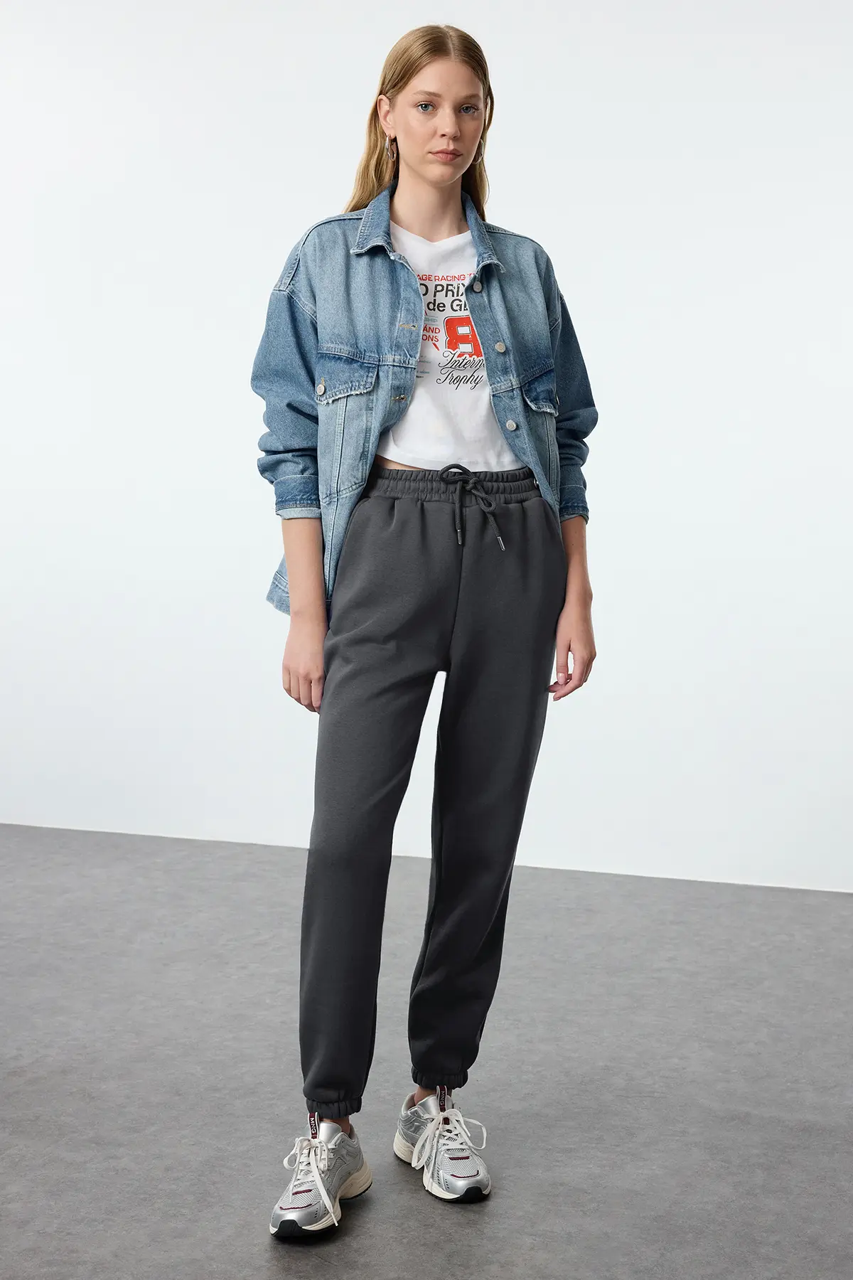 TWOAW22EA0468-ANTHRACITE_1