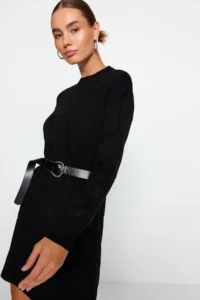 TRENDYOLMİLLA Black Mini Knitwear Crew Neck Dress - Image 2