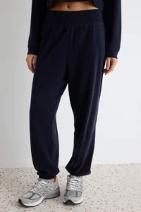 TRENDYOLMİLLA NAVY BLUE relaxed/Rahat Pattern Towel Knitting Tracksuit - Image 3