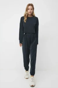 TRENDYOLMİLLA NAVY BLUE relaxed/Rahat Pattern Towel Knitting Tracksuit - Image 8