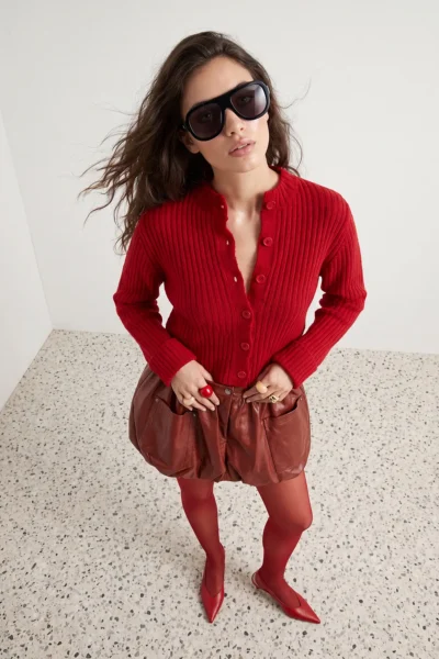 TWOAW22HI0174-RED_1