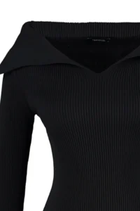 TRENDYOLMİLLA Black Carmen Collar Knitwear Sweater - Image 8