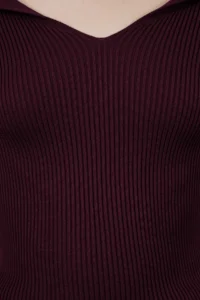 TRENDYOLMİLLA Burgundy Carmen Collar Plain Knitwear Sweater - Image 4