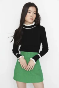 TRENDYOLMİLLA Black Color Bloklu Knitwear Sweater - Image 3