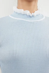 TRENDYOLMİLLA Light BLUE Color Bloklu Knitwear Sweater - Image 4
