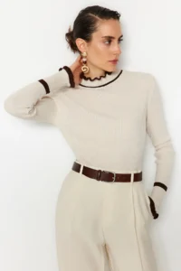 TRENDYOLMİLLA Stone Fitted Color Bloklu Knitwear Sweater - Image 3