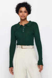 TRENDYOLMİLLA Emerald Green Polo Shirt Collar Knitwear Sweater - Image 3