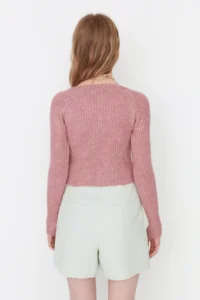TRENDYOLMİLLA Dusty ROSE Crop Soft textured Basic Knitwear Sweater - Image 5