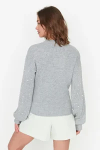 TRENDYOLMİLLA Gray Pearl Detailed Crew Neck Knitwear Sweater - Image 5