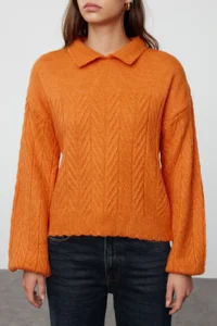 TRENDYOLMİLLA Orange Wide Pattern Soft textured Braided Knitwear Sweater - Image 4