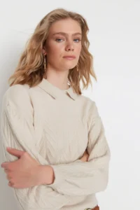 TRENDYOLMİLLA Stone Wide Pattern Soft textured Braided Knitwear Sweater - Image 3