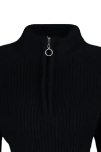 TRENDYOLMİLLA Black Crop Zippered High Neck Basic Knitwear Sweater - Image 7