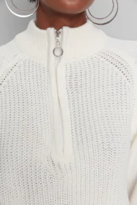 TRENDYOLMİLLA Ecru High Neck Knitwear Sweater - Image 4