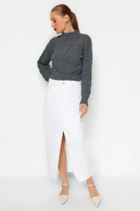 TRENDYOLMİLLA Anthracite Crop High Neck Knitwear Sweater - Image 4