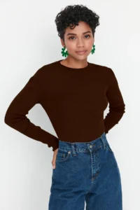TRENDYOLMİLLA Brown Basic Ribbed Knitwear Sweater - Image 3